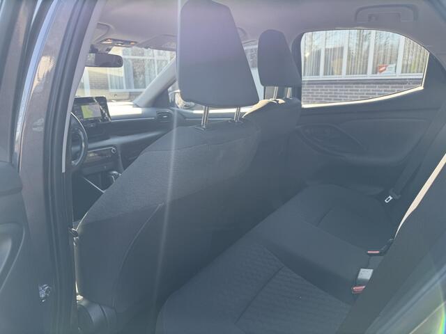 Toyota YARIS 1.5 Hybrid Dynamic