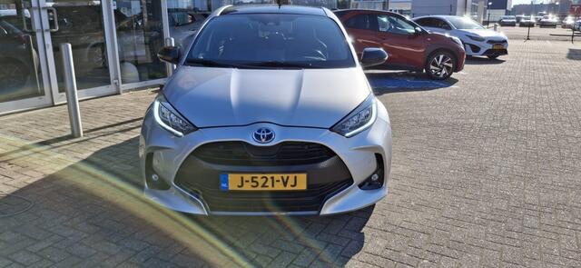 Toyota YARIS 1.5 H Executive NLauto | Full-option | dealeronderhouden