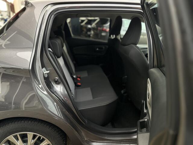 Toyota YARIS 1.5 VVT-i Dynamic Automaat Ecc/Navi/Camera