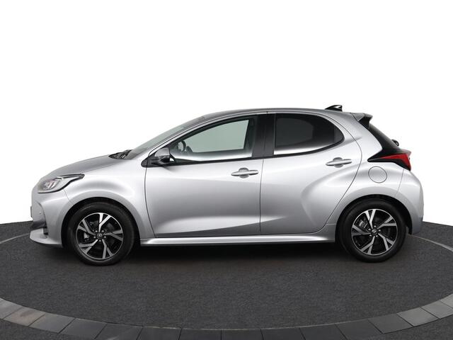 Toyota YARIS 1.5 Hybrid 115 Dynamic | Apple Carplay/Android Auto | Parkeersensoren | Stoel/Stuurverwarming | Parkeercamera |