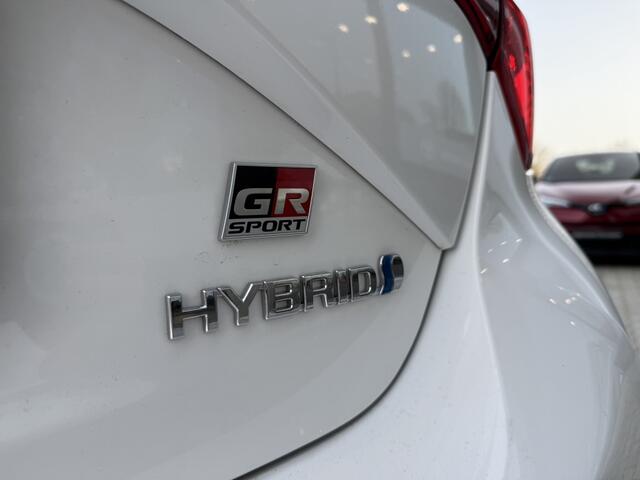 Toyota YARIS 1.5 Hybrid GR-Sport | Stoelverwarming | Camera |