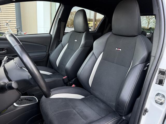 Toyota YARIS 1.5 Hybrid GR-Sport | Stoelverwarming | Camera |