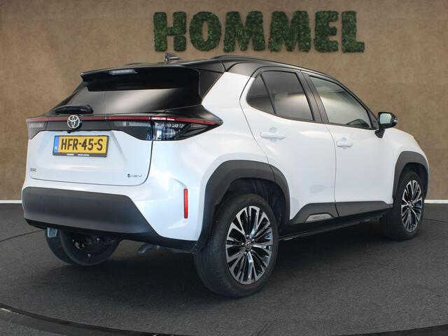 Toyota YARIS Cross 1.5 Hybrid 130 Executive - ORIGINEEL NEDERLANDSE AUTO - AFKOMSTIG VAN 1E EIGENAAR - PARKEERSENSOREN VOOR/ ACHTER - DODEHOEK DETECTIE - ARMSTEUN VOOR - ELEKTRISCHE ACHTERKLEP - JBL AUDIO - NAVIGATIE - VOORSTOELEN VERWARMD