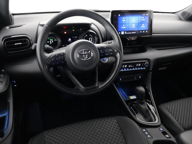 Toyota YARIS 1.5 Hybrid Executive | Stoelverwarming | Navigatie | Dodehoek detectie | Parkeersenoren |