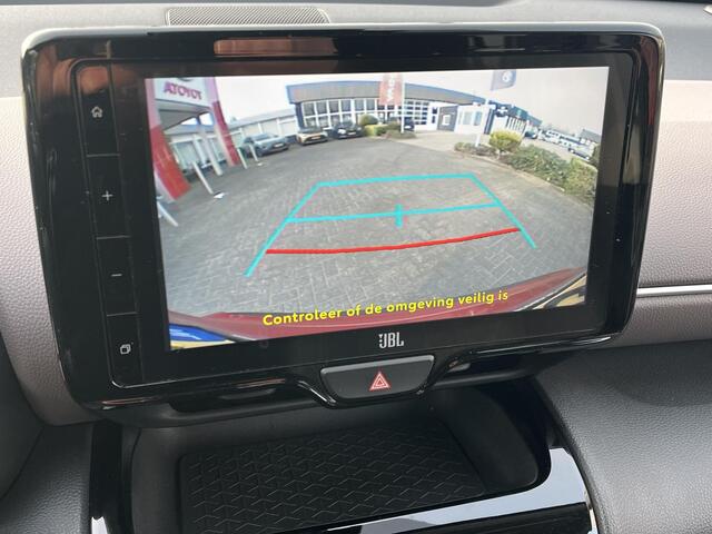 Toyota YARIS Cross 1.5 Hybrid Executive | 1e eigenaar | Dealer onderhouden | Parkeersensoren | 18 inch LM-velgen | Stoelverwarming |