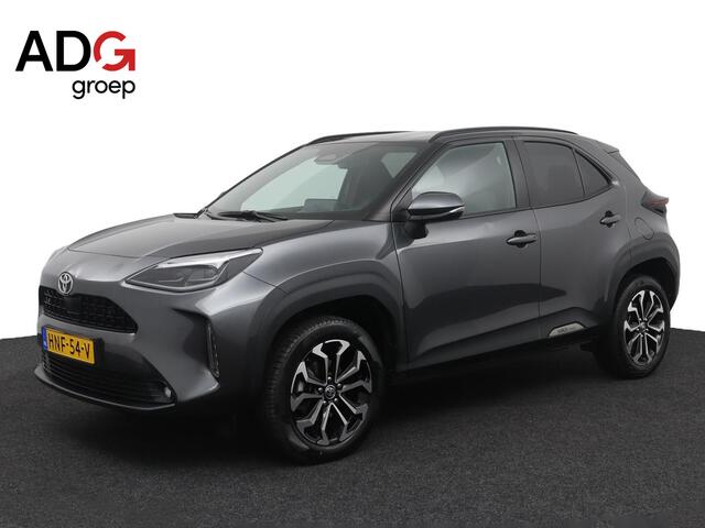 Toyota YARIS Cross 1.5 Hybrid 115 First Edition | Comfort pack | Parkeersensoren | Stuur en stoel verwarming | Navigatie |