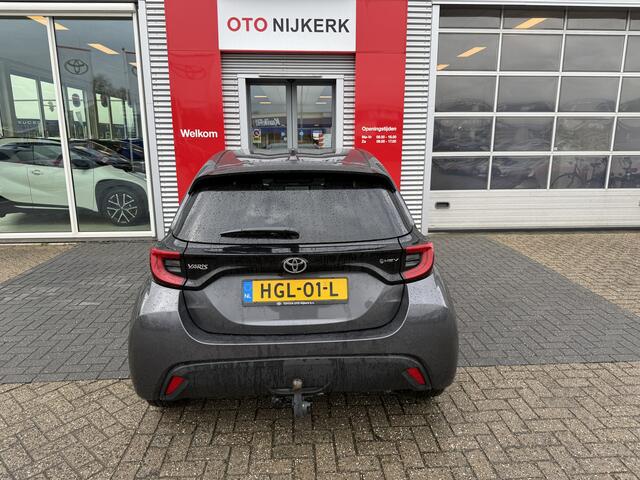 Toyota YARIS 1.5 Hybrid 115 First Edition *Met Trekhaak!*