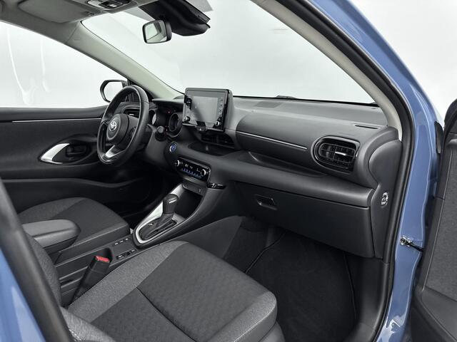Toyota YARIS 1.5 Hybrid TeamNL | 16'' Lichtmetalen velgen | Apple Carplay / Android Auto | Parkeercamera | Keyless Entry/Start |