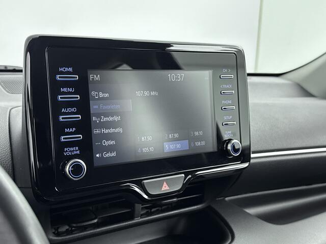 Toyota YARIS 1.5 Hybrid TeamNL | 16'' Lichtmetalen velgen | Apple Carplay / Android Auto | Parkeercamera | Keyless Entry/Start |