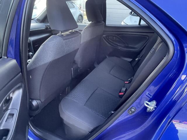 Toyota YARIS Cross 1.5 Hybrid Dynamic Winterpack All season