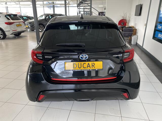Toyota YARIS 1.5 Hybrid GR Sport panoramadak / Camera /