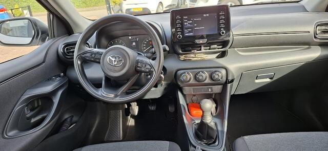Toyota YARIS 1.0 VVT-i Active AIRCO - dealer onderhouden