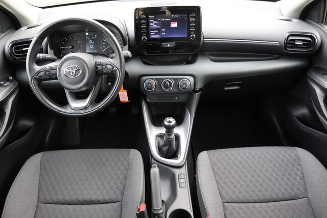 Toyota YARIS 1.5 VVT-i Active, Parkeercamera, Cruise Control