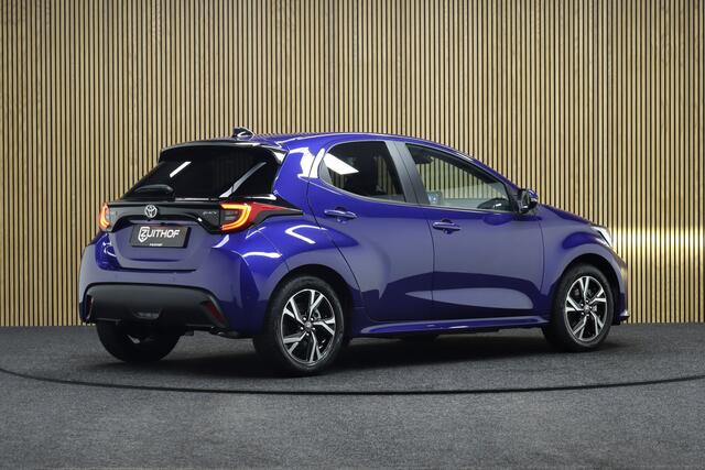 Toyota YARIS 1.5 Hybrid 115 Dynamic + Comfort Pack | Adaptive-cruise | Apple Carplay & Android Auto | Parkeerhulp | Camera | Clima | Maps Navigatie | Keyless | Stoel & Stuurverwarming | Dodehoekdetectie