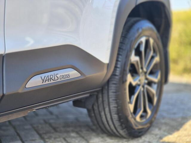 Toyota YARIS Cross 1.5 Hybrid Dynamic Team D