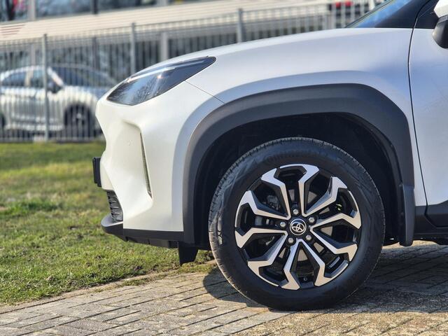 Toyota YARIS Cross 1.5 Hybrid Dynamic Team D