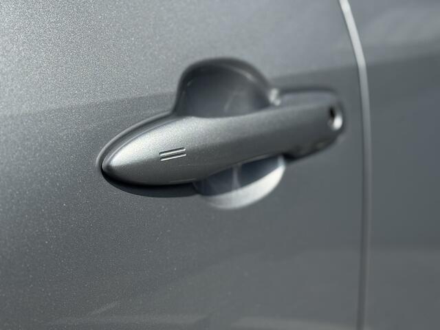 Toyota YARIS Cross 1.5 Hybrid 130 Style Edition 2025 Parkeersensoren, Dodehoekdetectie, Navigatie