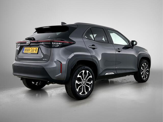 Toyota YARIS Cross 1.5 Hybrid 115 First Edition | BTW Voertuig | Achteruitrijcamera | Stoelverwarming |
