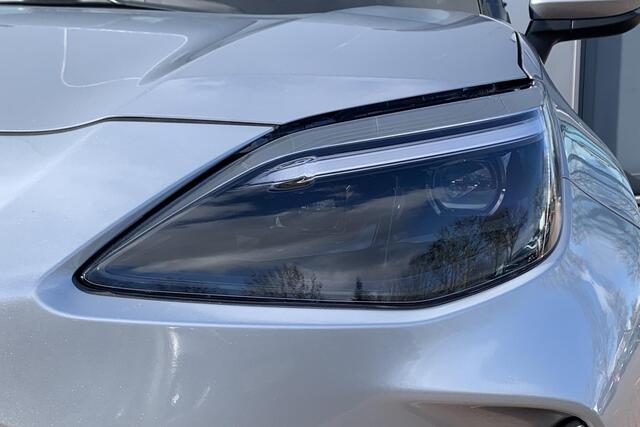 Toyota YARIS Cross 1.5 Hybrid 115 Dynamic | Comfort Pack | Stoel- en Stuurverwarming | Voorruit Verwarming| Apple Carplay | Camera