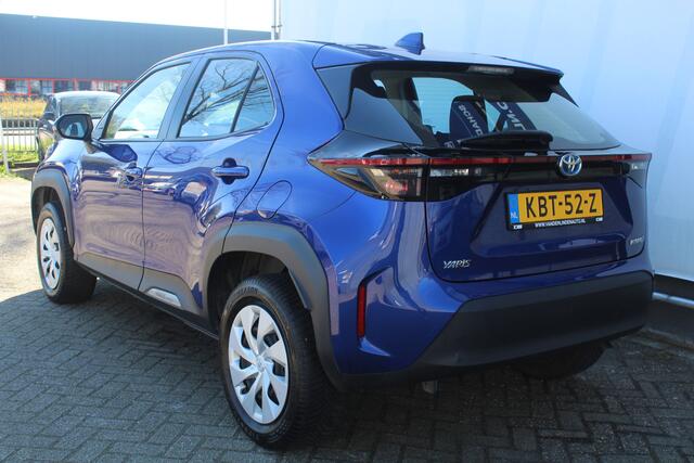 Toyota YARIS Cross 1.5 Hybrid Active Apple carplay/ android auto l All weather banden | Armsteun | Elektrisch inklapbare buitenspiegels | Climate control | Achteruitrijcamera | Verwarmbare spiegel