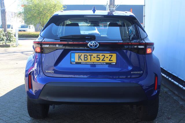 Toyota YARIS Cross 1.5 Hybrid Active Apple carplay/ android auto l All weather banden | Armsteun | Elektrisch inklapbare buitenspiegels | Climate control | Achteruitrijcamera | Verwarmbare spiegel