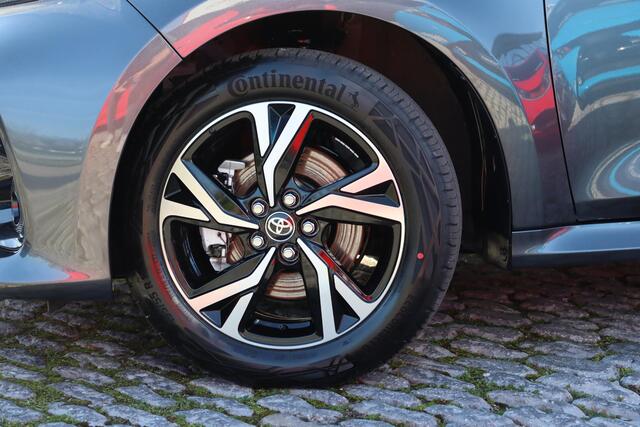 Toyota YARIS 1.5 Hybrid 115 Dynamic, Comfort Pack Apple carplay / Android auto, BSM, Parkeersensoren.