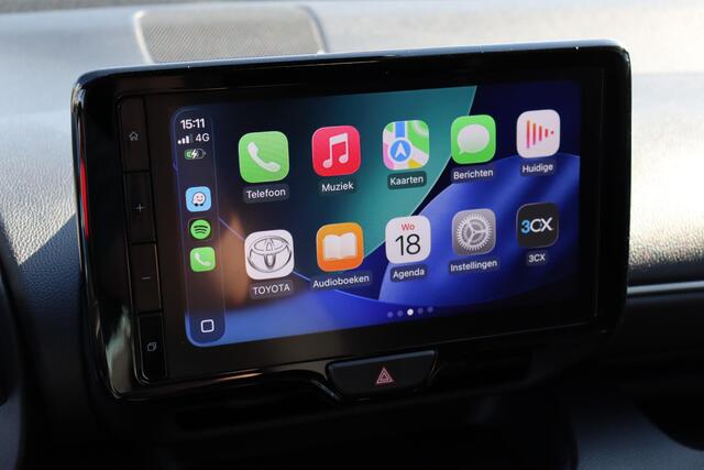 Toyota YARIS 1.5 Hybrid 115 Dynamic, Comfort Pack Apple carplay / Android auto, BSM, Parkeersensoren.