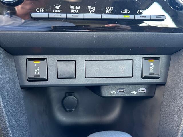 Toyota YARIS 1.5 HYBRIDE 115pk Stoelverw.