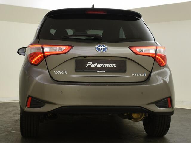 Toyota YARIS 1.5 Hybrid Bi-Tone | Camera | Navigatie | Botspreventie |