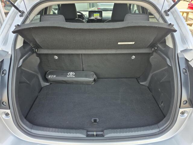 Toyota YARIS 1.5 Hybrid Dynamic | Navigatie | Apple CarPlay/Android auto | Achteruitrijcamera | Dodehoekdetectie