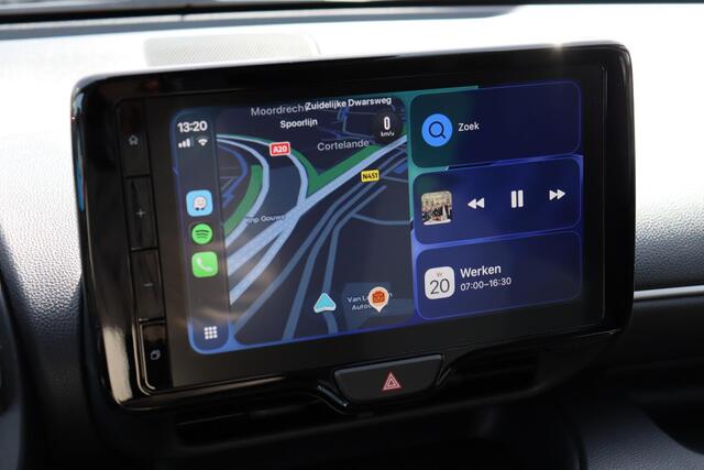 Toyota YARIS 1.5 Hybrid 115 Dynamic, BSM, Stoelverwarming, Stuurverwarming, Parkeersensoren.