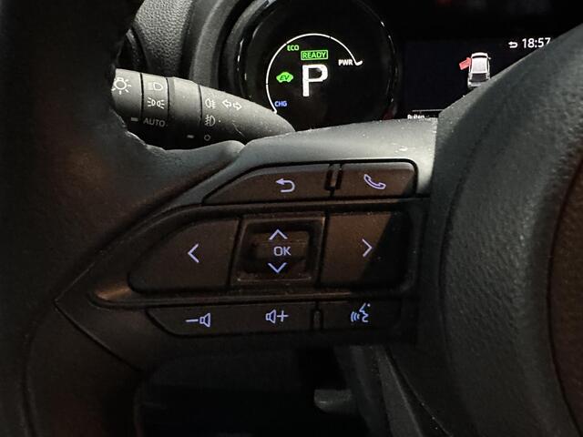 Toyota YARIS 1.5 Hybrid Executive