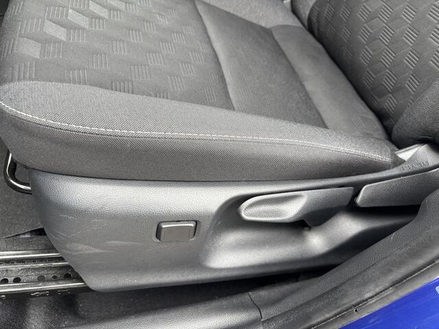 Toyota YARIS 1.5 Hybrid 115 Dynamic