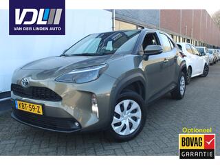 toyota-yaris-cross-1.5-hybrid-apple