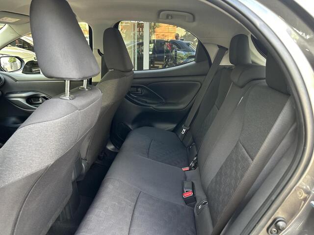 Toyota YARIS 1.5 Hybrid 115 First Edition