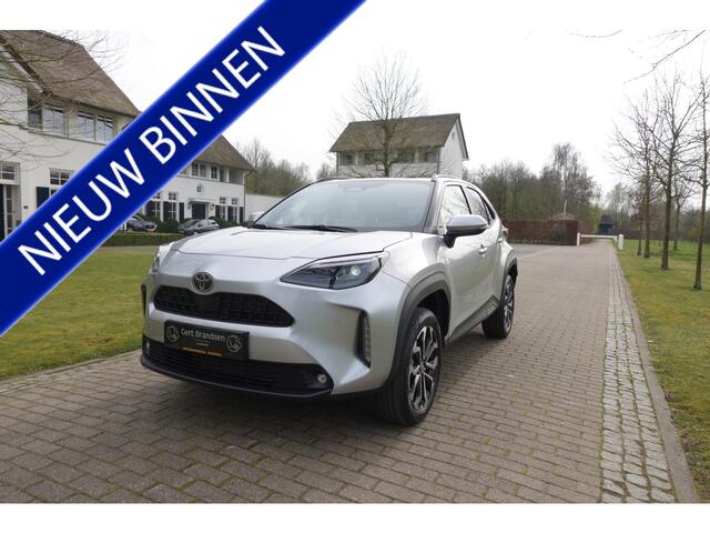 Toyota YARIS Cross 1.5 Hybrid 115 Business Plus | PDC | Camera | ACC | Stoelverwarming | Stuurwielverwarming |