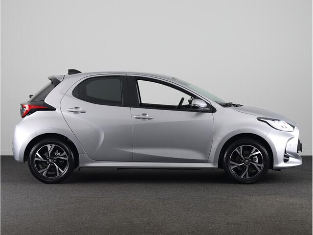 Toyota YARIS 1.5 Hybrid 115 Dynamic Comfort Pack *NIEUW*