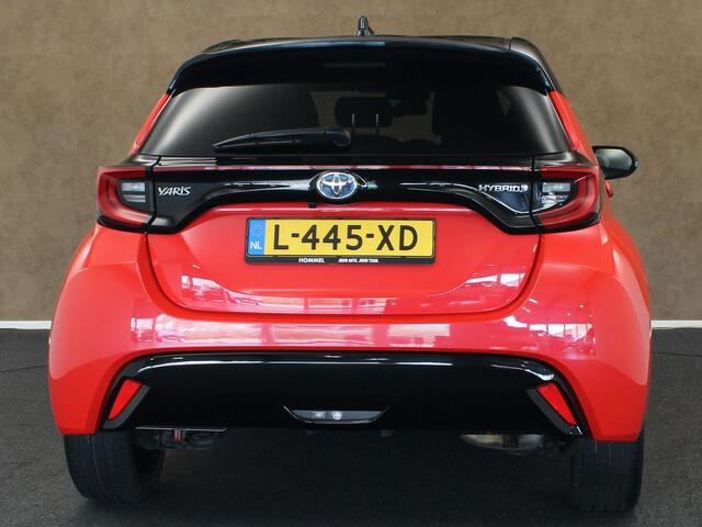 Toyota YARIS 1.5 Hybrid Launch Edition - HEAD-UP DISPLAY - APPLE CARPLAY/ANDROID AUTO - DODEHOEKDETECTIE - CRUISE CONTROL ADAPTIEF - CLIMATE CONTROL - KEYLESS ENTRY/START - VOORSTOELEN VERWARMD - EXTRA GETINT GLAS - LEDEREN BEKLEDING - BI-TONE