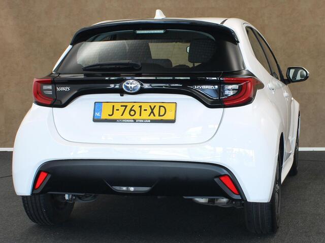 Toyota YARIS 1.5 Hybrid First Edition - ORIGINEEL NEDERLANDSE AUTO - AUTOMATISCHE AIRCO - KEYLESS ENTRY/START - APPLE CARPLAY/ANDROID AUTO - NAVIGATIESYSTEEM FULL-MAP - LED KOPLAMPEN