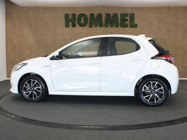 Toyota YARIS 1.5 Hybrid First Edition - ORIGINEEL NEDERLANDSE AUTO - AUTOMATISCHE AIRCO - KEYLESS ENTRY/START - APPLE CARPLAY/ANDROID AUTO - NAVIGATIESYSTEEM FULL-MAP - LED KOPLAMPEN