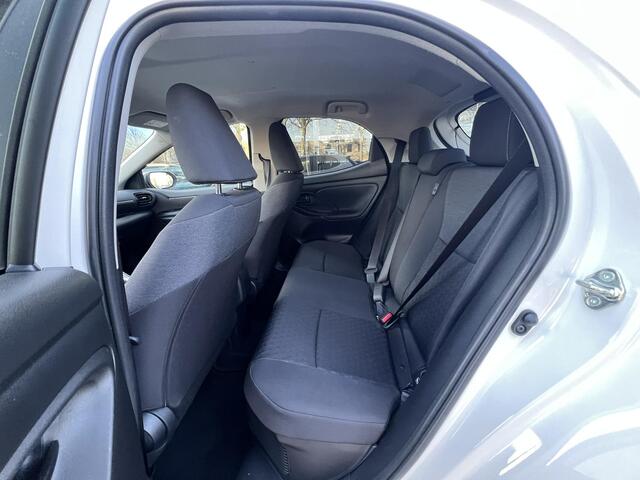 Toyota YARIS 1.5 Hybrid Business Plus Automaat 115PK | Achteruitrijcamera | Adaptieve Cruise Control