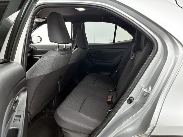 Toyota YARIS Cross 1.5 Hybrid 115 First Edition | NL dealeronderhouden |