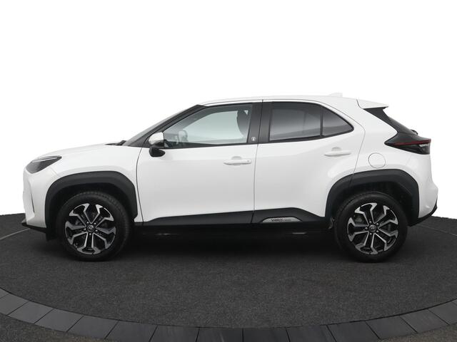 Toyota YARIS Cross 1.5 Hybrid | Stoelverwarming | Stuurverwarming | Navigatie |