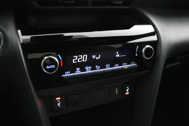 Toyota YARIS Cross 1.5 Hybrid | Stoelverwarming | Stuurverwarming | Navigatie |