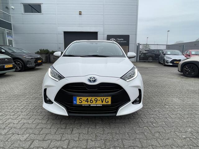 Toyota YARIS 1.5 Hybrid Dynamic Michelin Cross climate