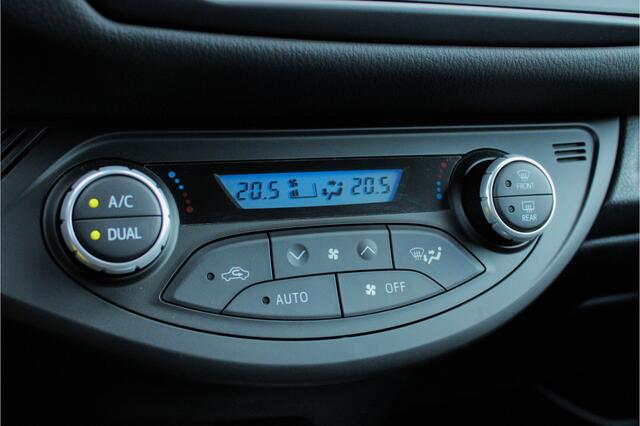Toyota YARIS 1.5 Hybrid Y20 |stoelverwarming|navigatie|parkeercamera|