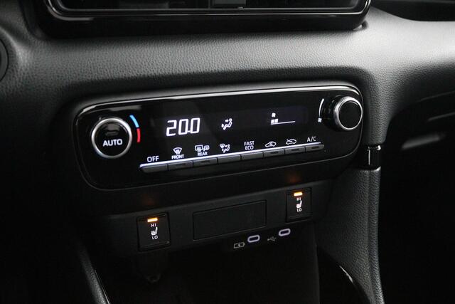 Toyota YARIS 1.5 Hybrid 115 Dynamic | Comfort pack | Stoel en stuurverwarming | Parkeersensoren |
