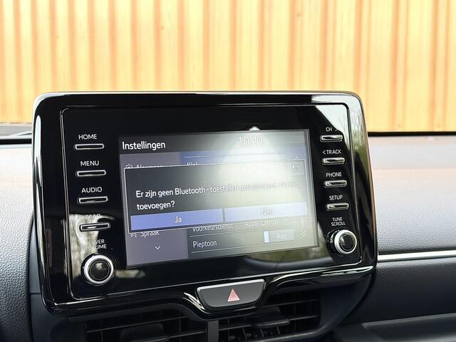Toyota YARIS 1.5 VVT-i Active | Apple Carplay | Android Auto | Camera | Origineel Nederlands | Adaptieve Cruise Control | Lane Assist | DAB+ | Grootlichtassistent | Isofix | Airconditioning |