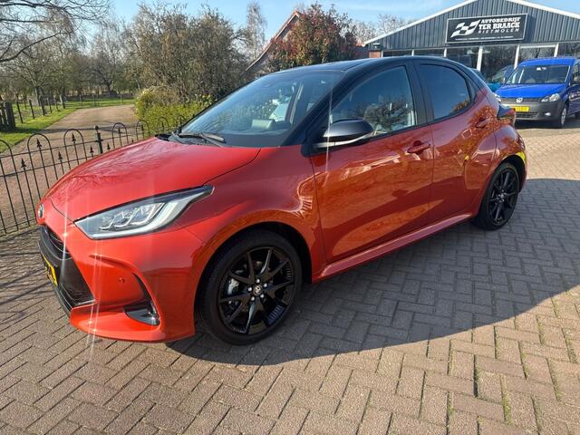 Toyota YARIS Toyota Yaris - 1.5 Hybrid Executive*JBL*Navigatie Head-up*Vol