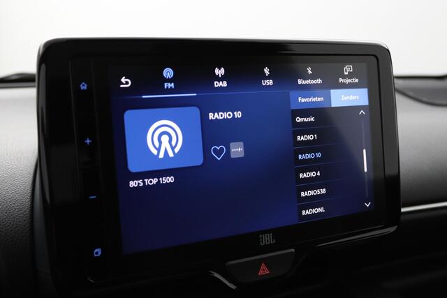 Toyota YARIS 1.5 Hybrid Executive | Premium pack | Panoramadak | Stuur en stoelverwarming | lederen bekleding |